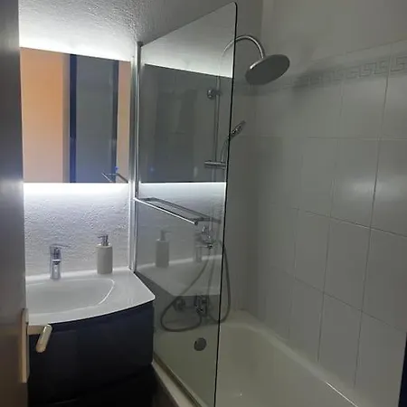 Apartment Petit Avec Vue Sur La *
