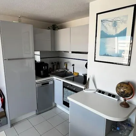 Apartment Petit Avec Vue Sur La *