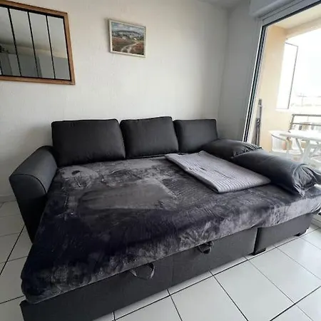 Apartment Petit Avec Vue Sur La